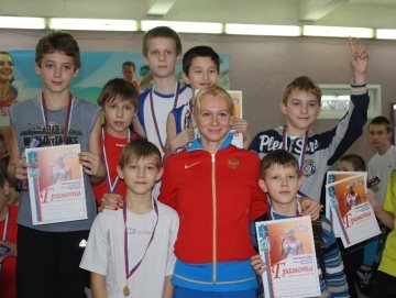 Олимпийская чемпионка из Волгодонска Юлия Гущина провела турнир для юных спортсменов в Подольске